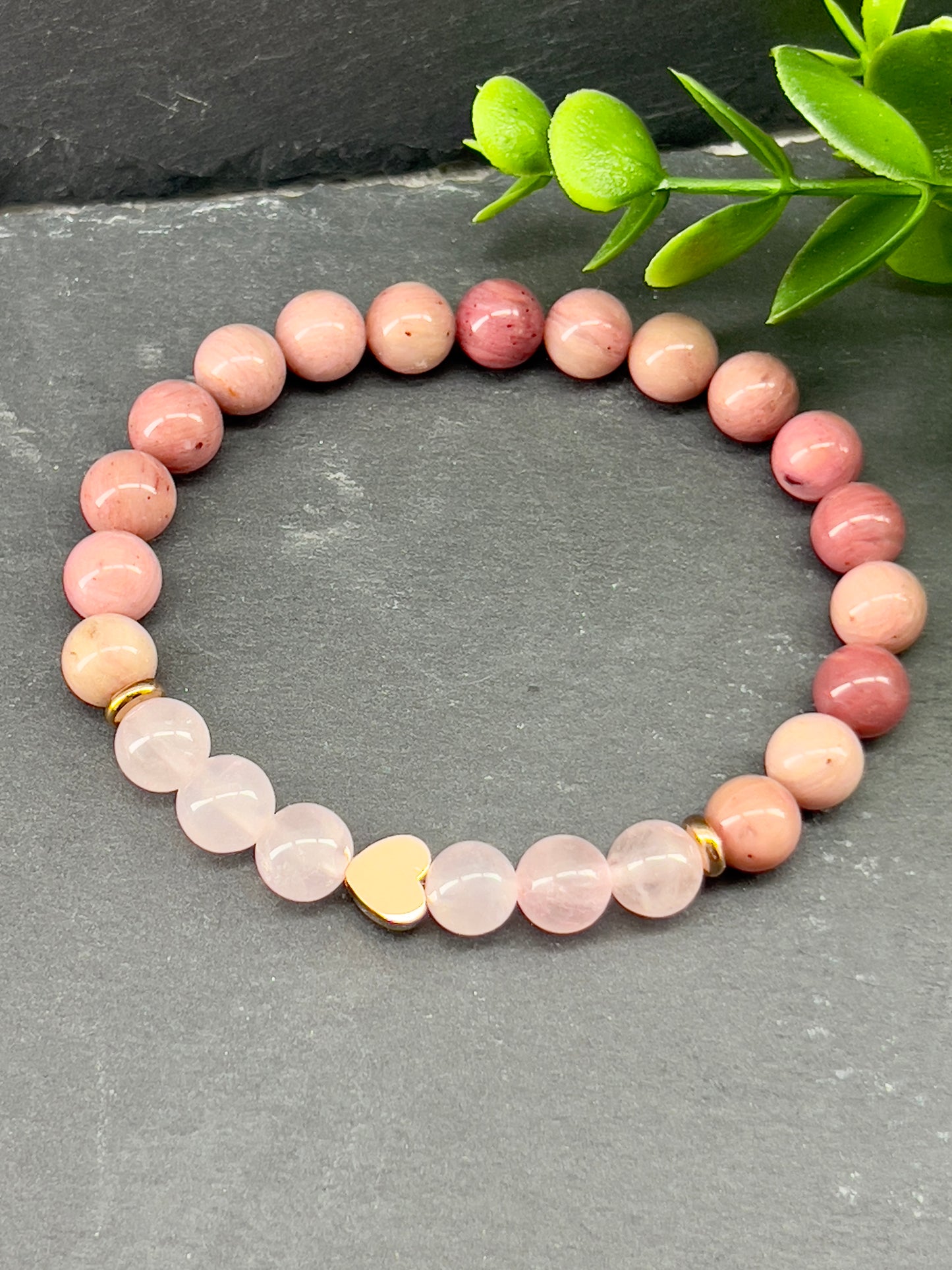 Bracelet cœur rose en pierres précieuses Quartz rose et Rhodonite ~ Tailles personnalisées