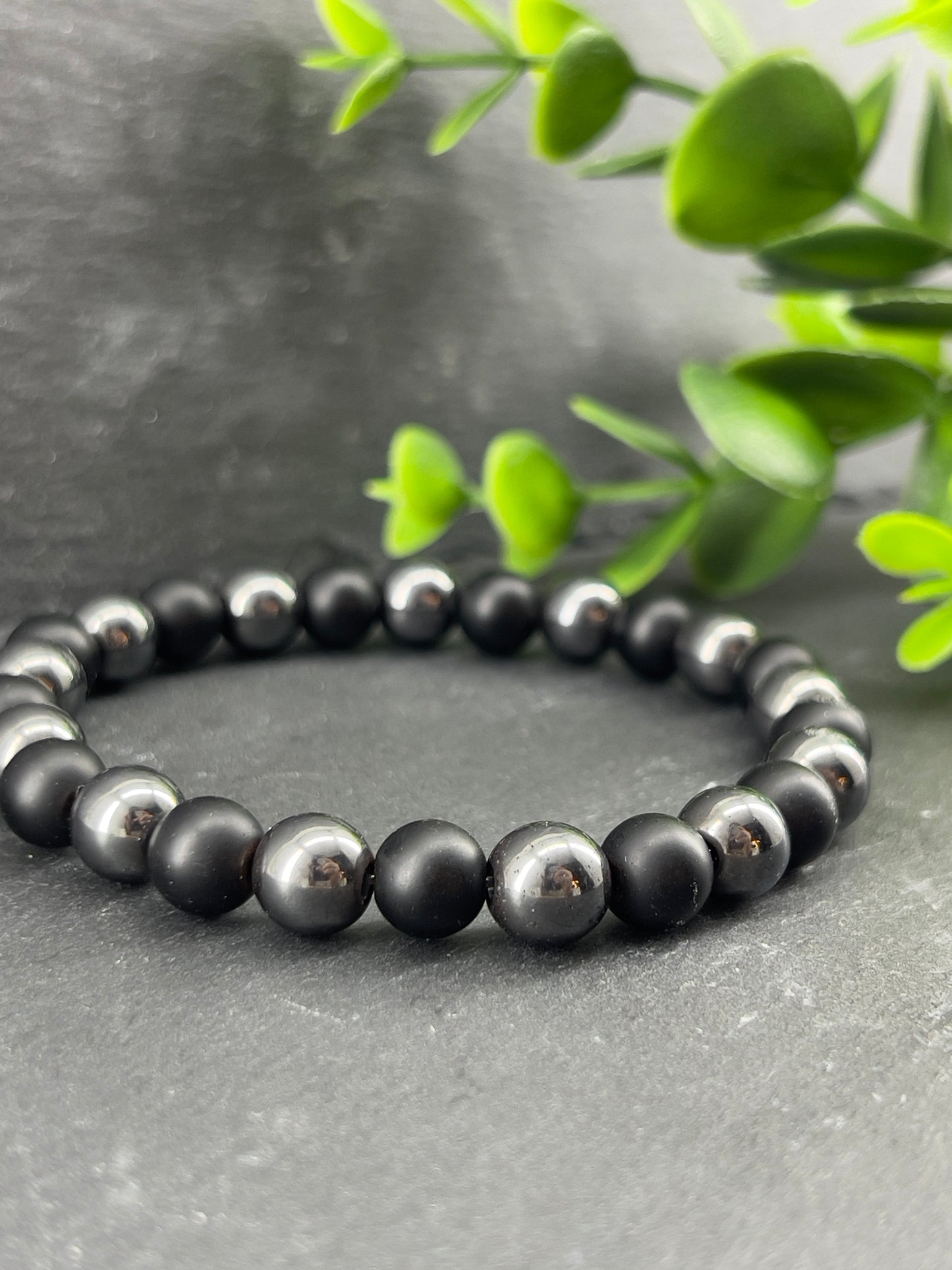 Bracelet hématite magnétique en pierre onyx noir mate 8mm ~ unisexe et grandeur personnalisée