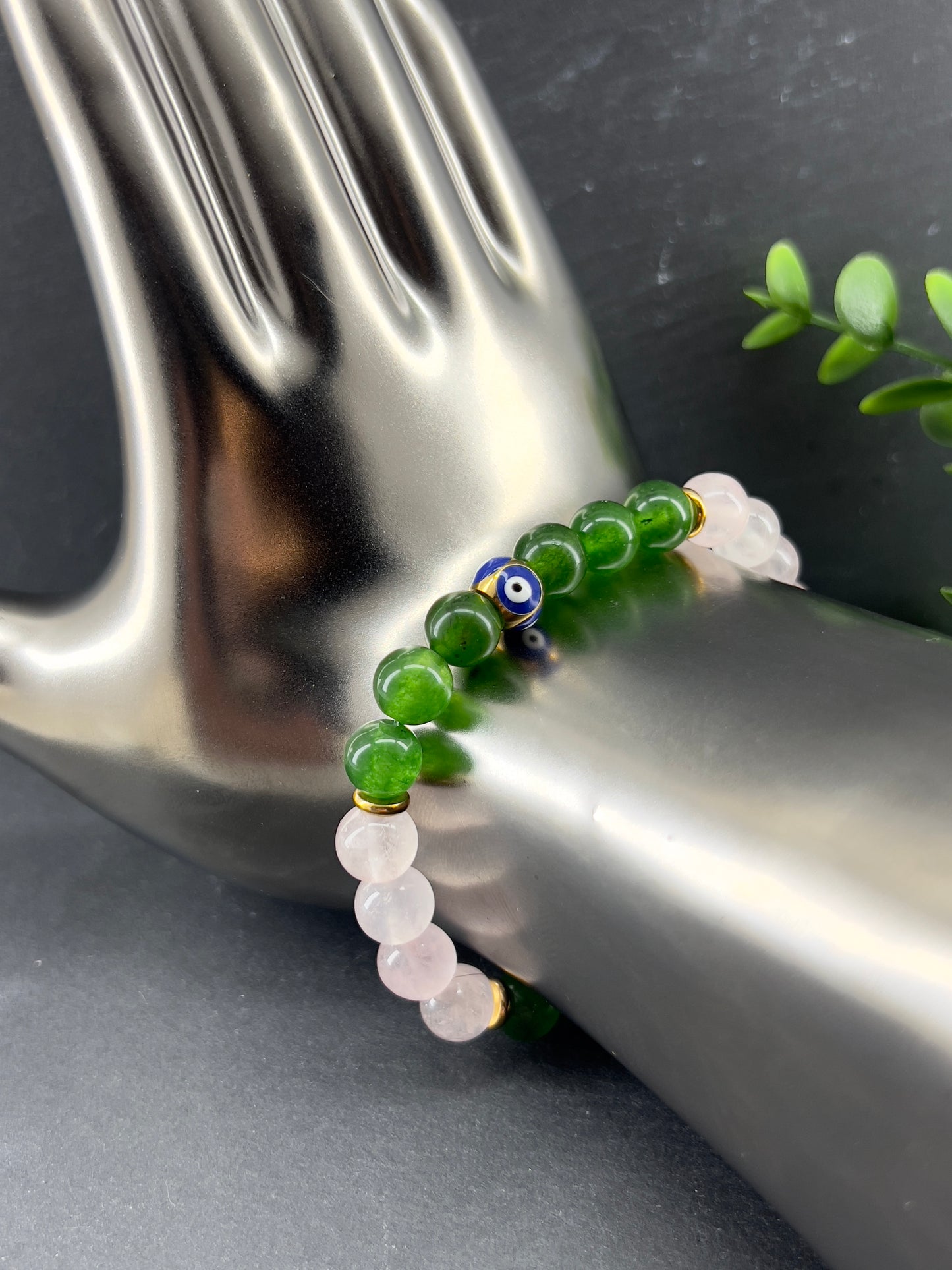 Bracelet mauvais œil en pierres précieuses Quartz rose et Jade vert~ Tailles personnalisées.