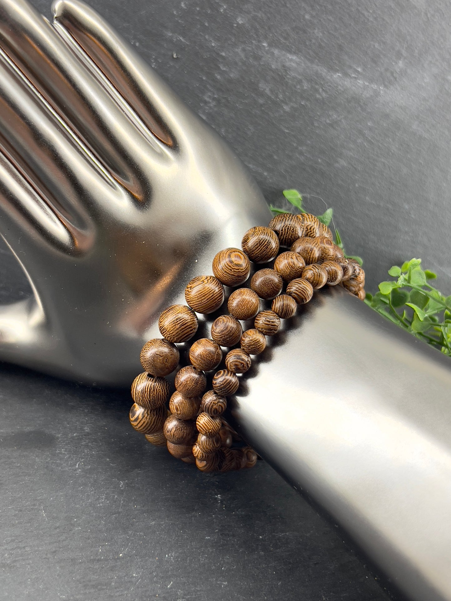 Bracelet en bois de wenge d’Afrique 6mm, 8mm, 10mm ~ bracelet taille personnalisée ~ Bracelet extensible en bois ~ bracelet africain ~ mala