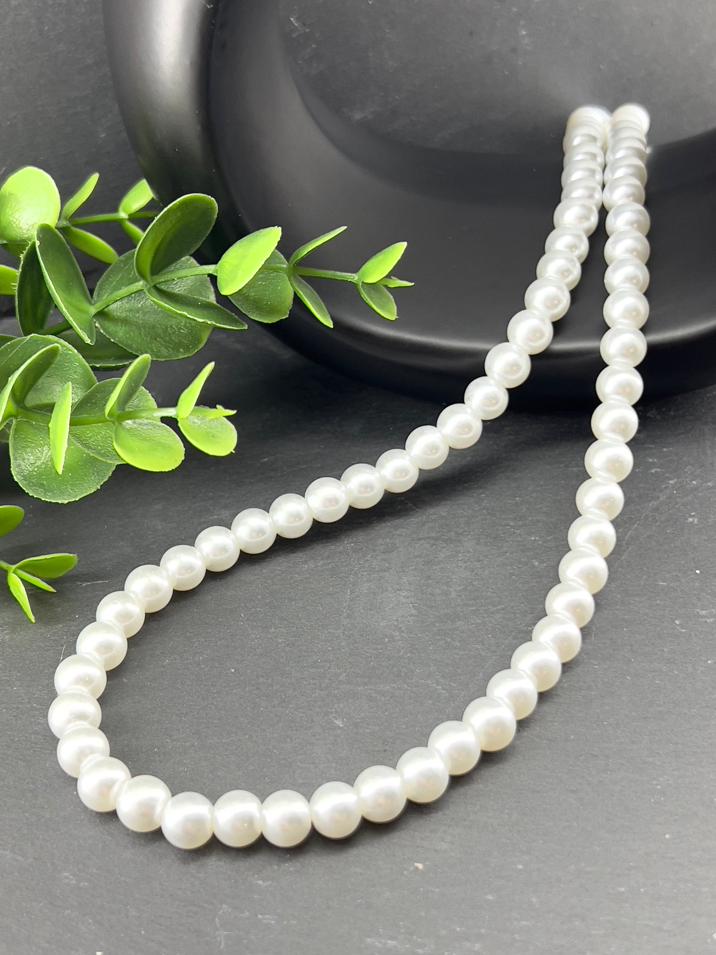 8mm necklace in pearly white glass beads