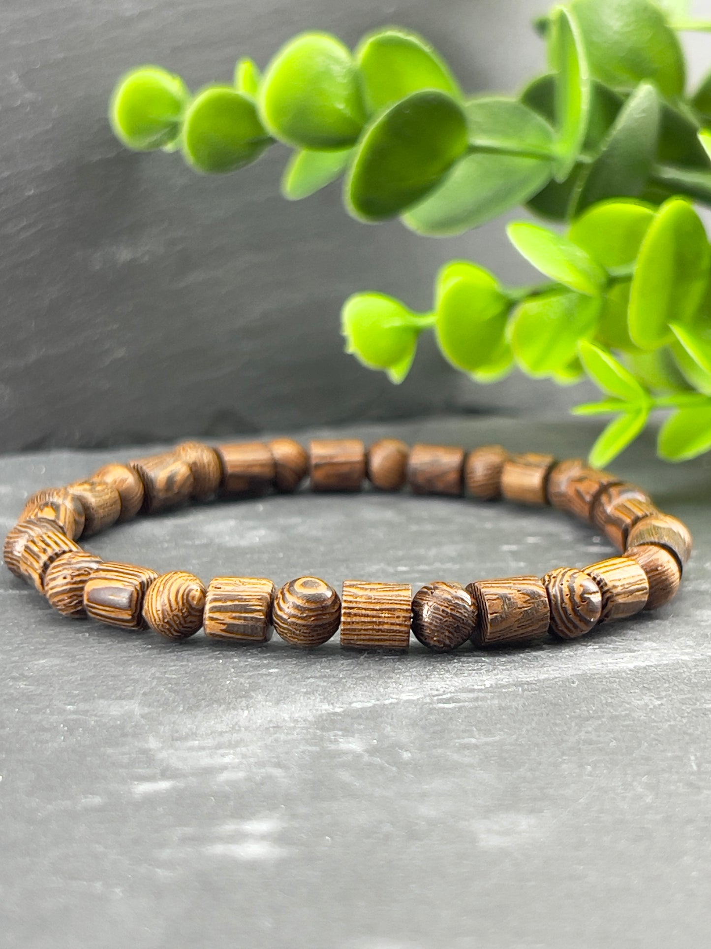 Bracelet en bois wenge d’Afrique ~ Bracelet en bois naturelle ~ bijoux africain ~ unisexe